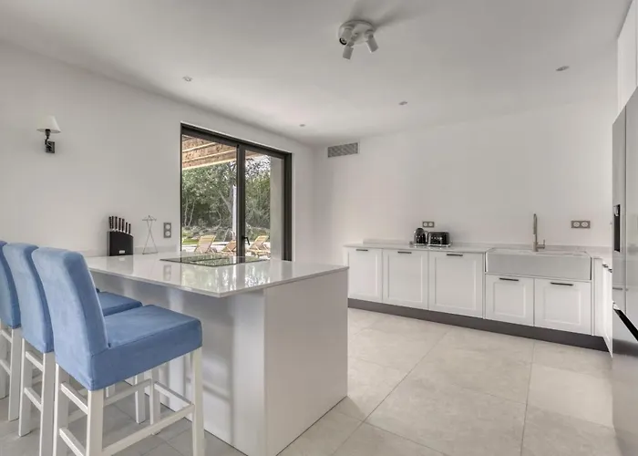 Luxurious Facing The Baie Des Canebiers וילה סן טרופז