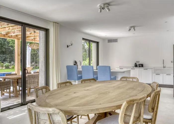 Luxurious Facing The Baie Des Canebiers *